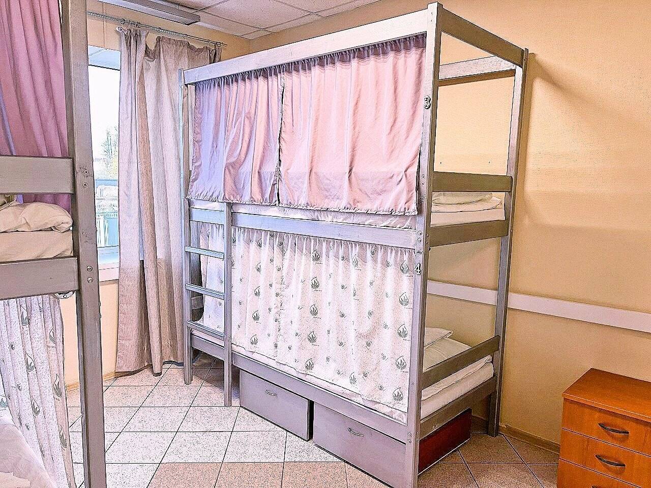 Фотографии номера Кровать в мужской 4х местной комнате с электронным замком в Хостеле Невский Калининград