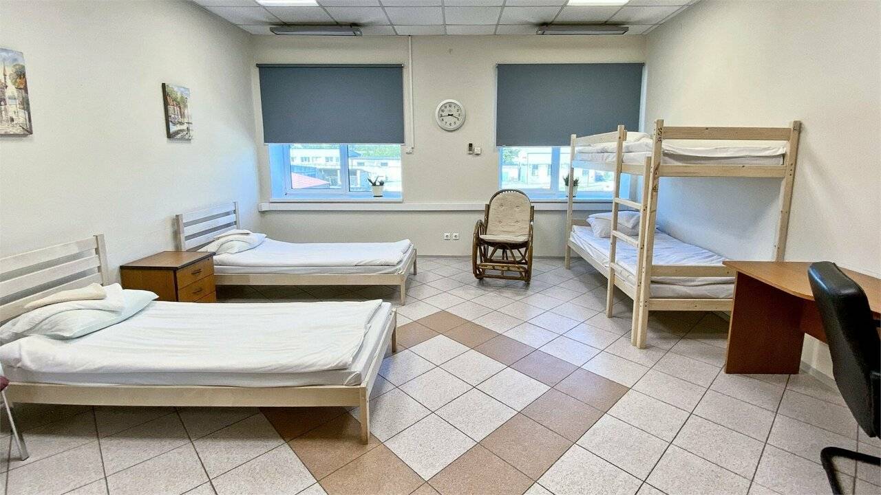 Фотографии номера Кровать в общем номере для мужчин с 4 кроватями в Хостеле Невский Калининград