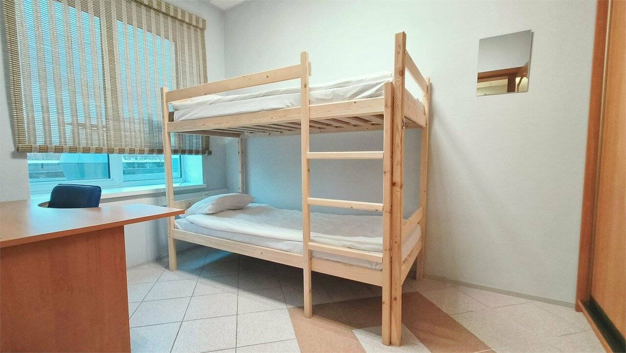 Фотографии номера Кровать в общем номере для мужчин с 4 кроватями в Хостеле Невский Калининград