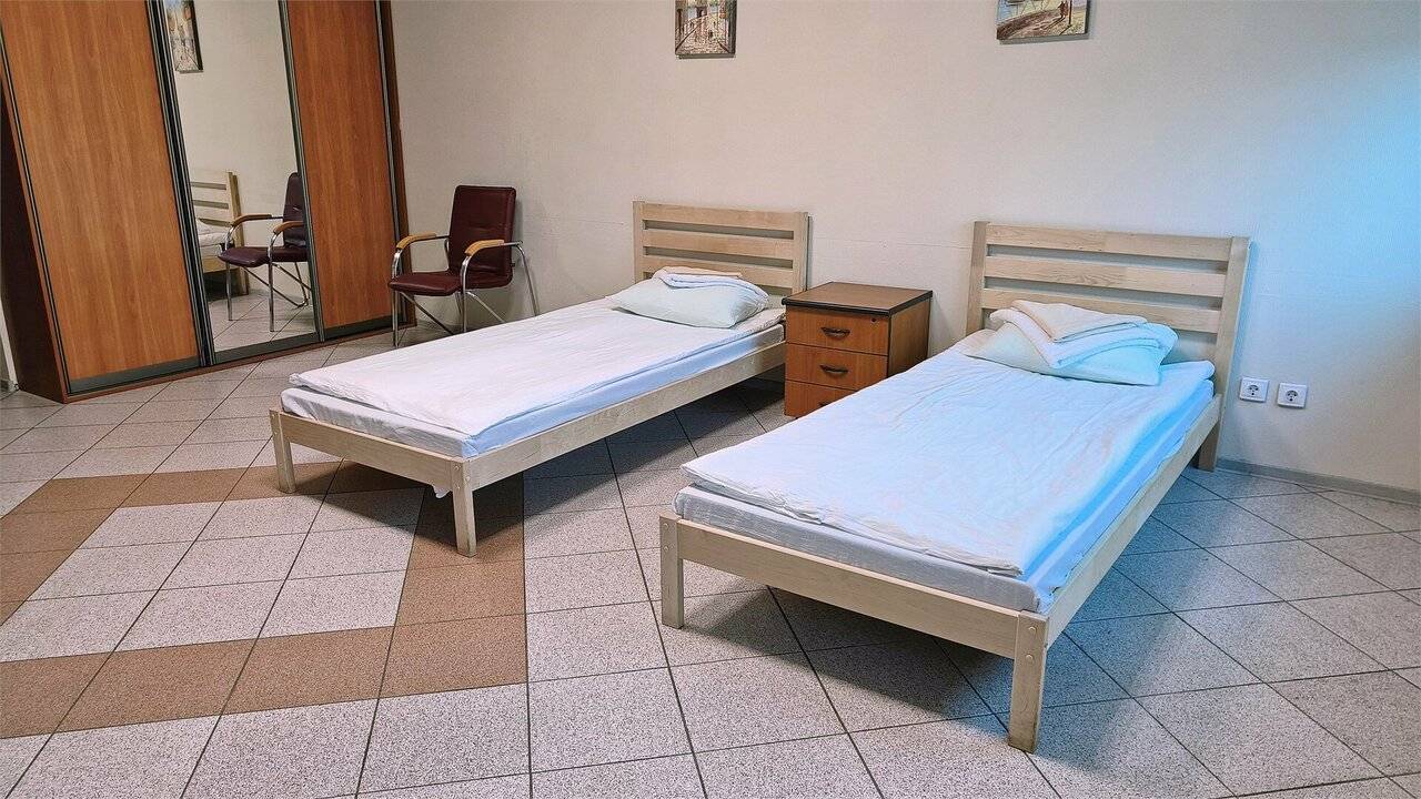 Фотографии номера Кровать в общем номере для мужчин с 4 кроватями в Хостеле Невский Калининград