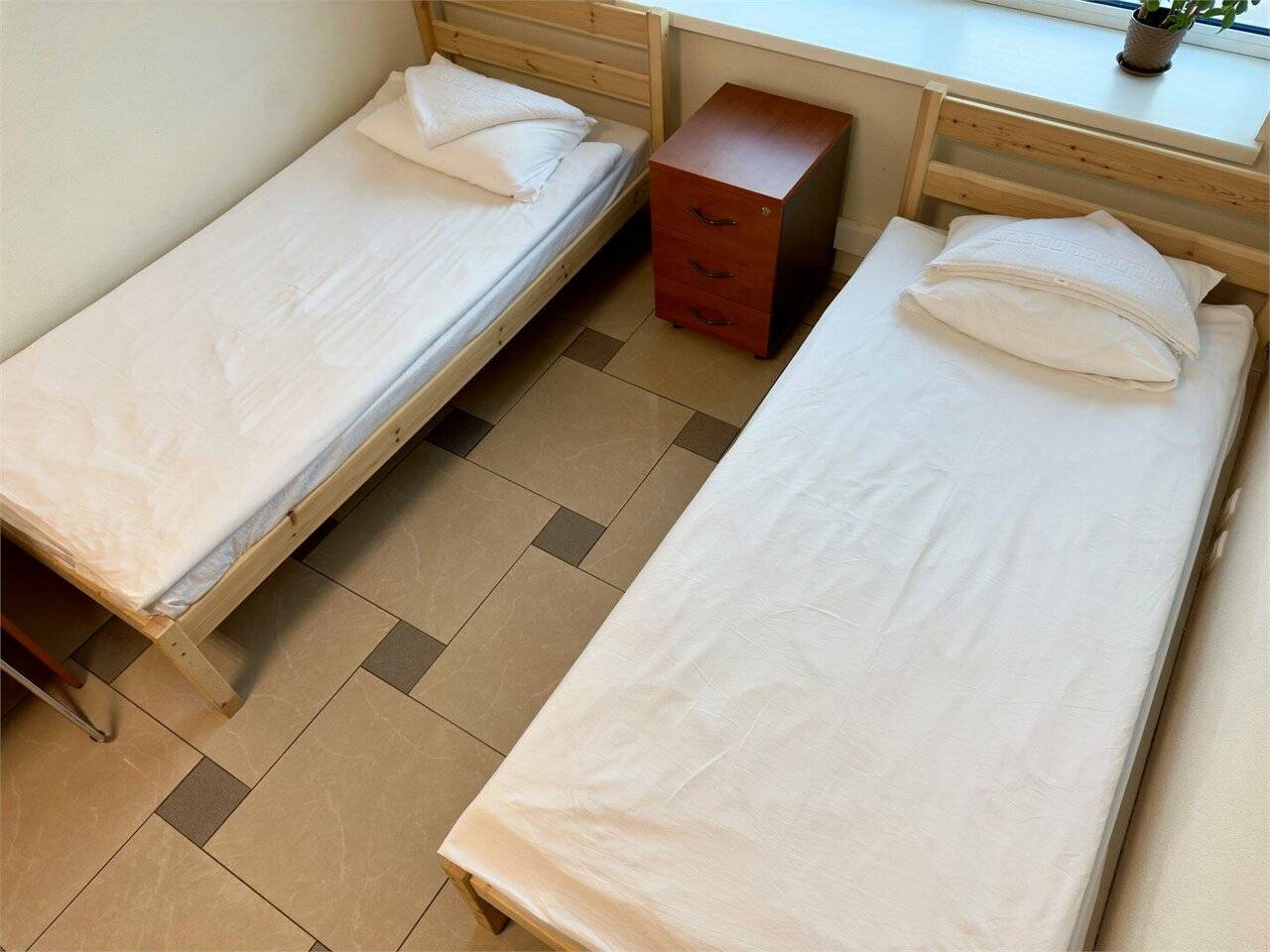 Фотографии номера Кровать в общем номере для мужчин с 4 кроватями в Хостеле Невский Калининград