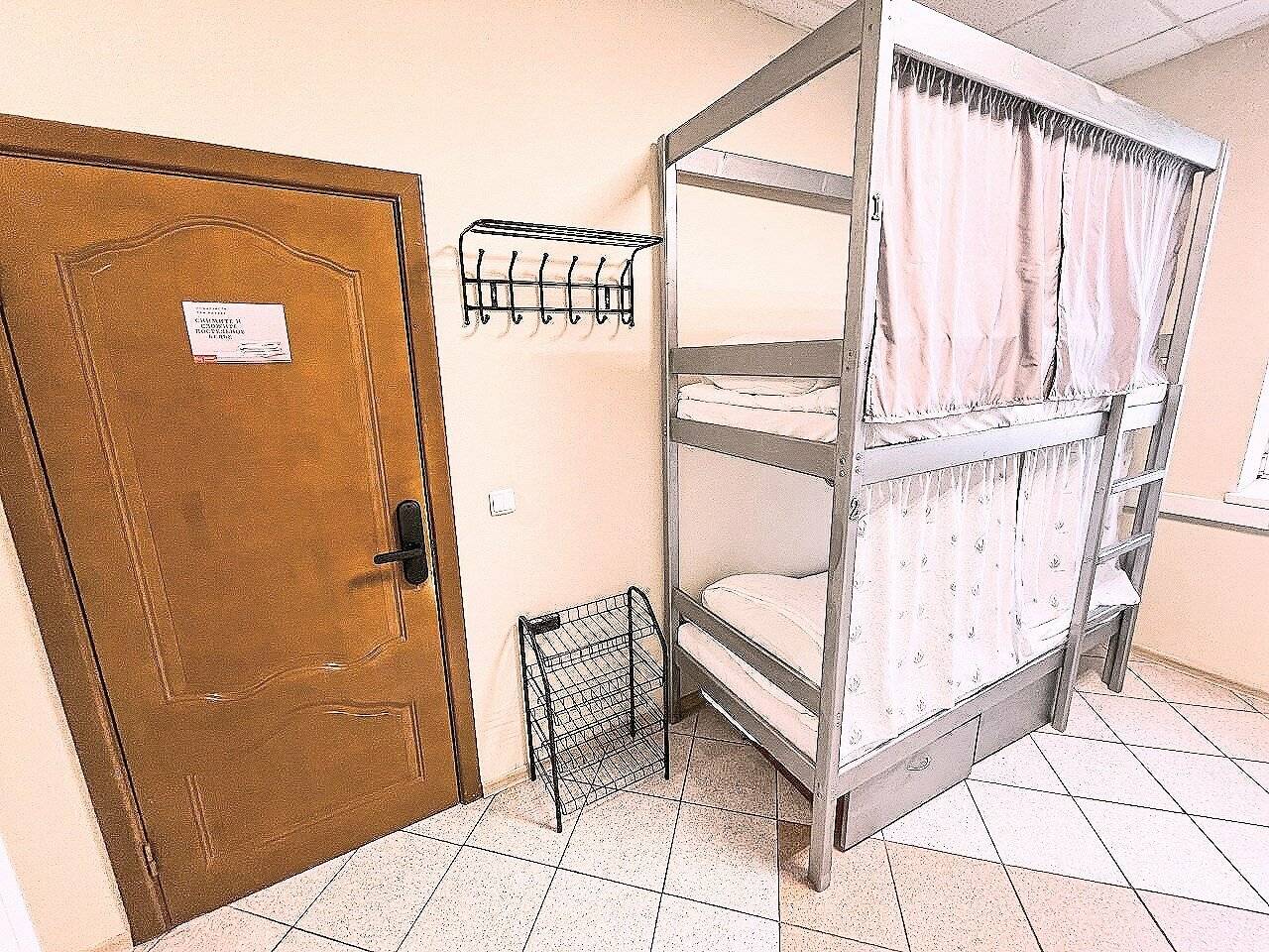 Фотографии номера Кровать в мужской 4х местной комнате с электронным замком в Хостеле Невский Калининград